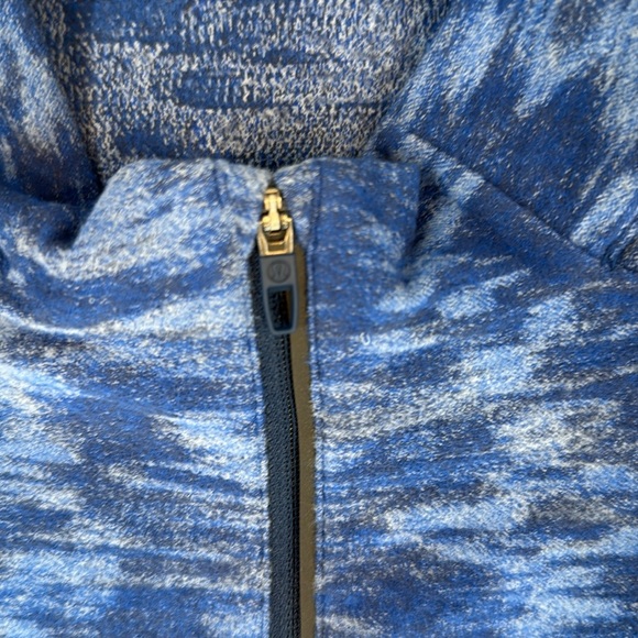 Lululemon Blue camouflage quarter zip mens XXL Pullover fleece shirt thumb holes - Picture 8 of 15